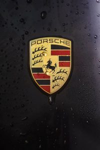 "Ô Tô Porsche-Hành Trình Khám Phá, Hòa Mình Trong Biển Thách Thức" 1 ô tô porsche